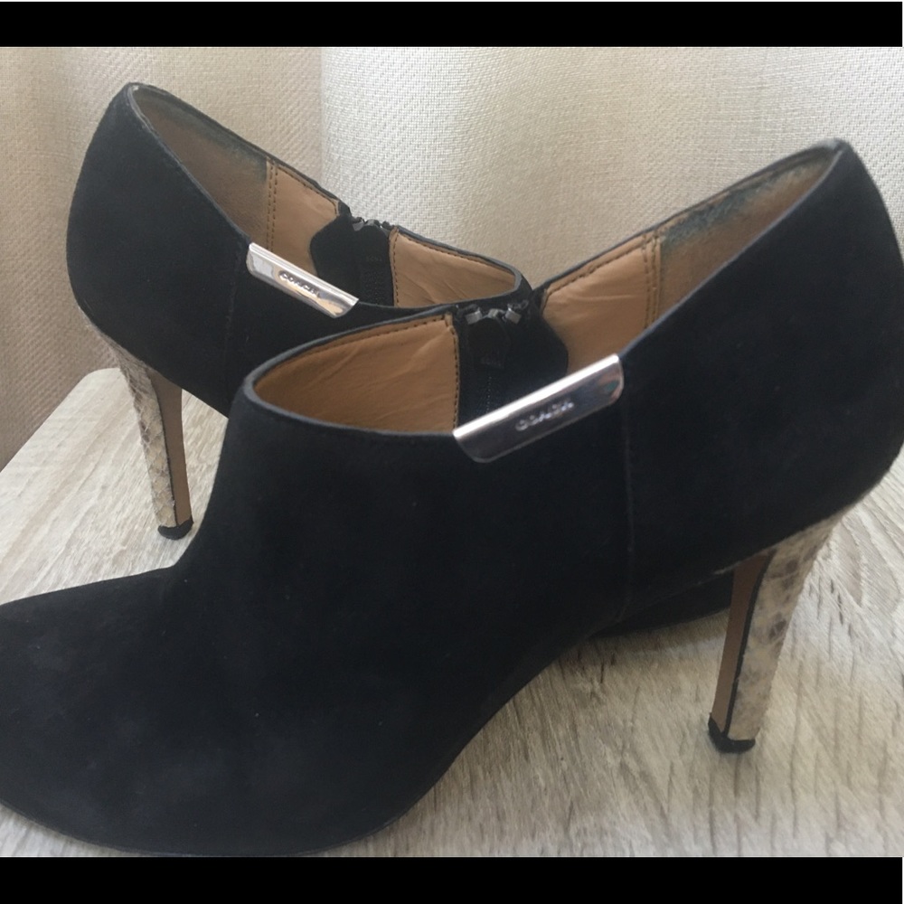 🦚Coach Black, High Heels Woman’s Shoes 7